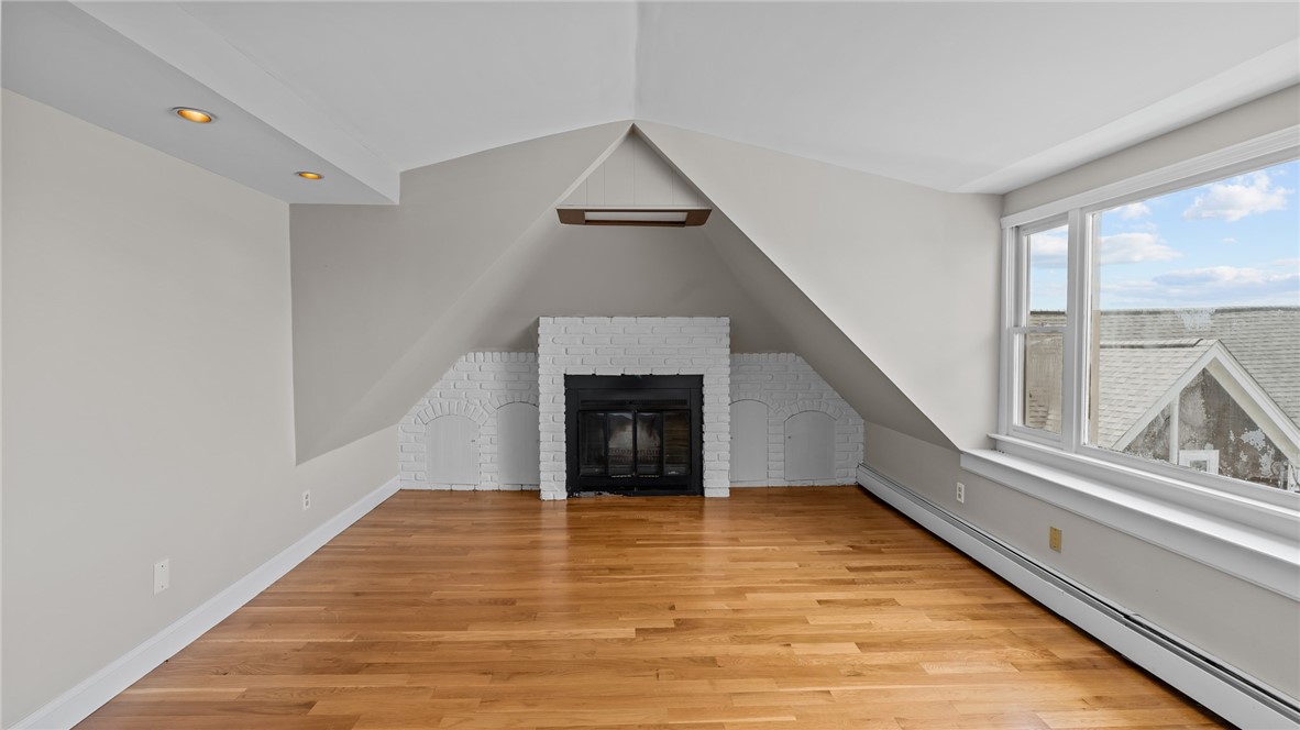 54 Hillside Avenue