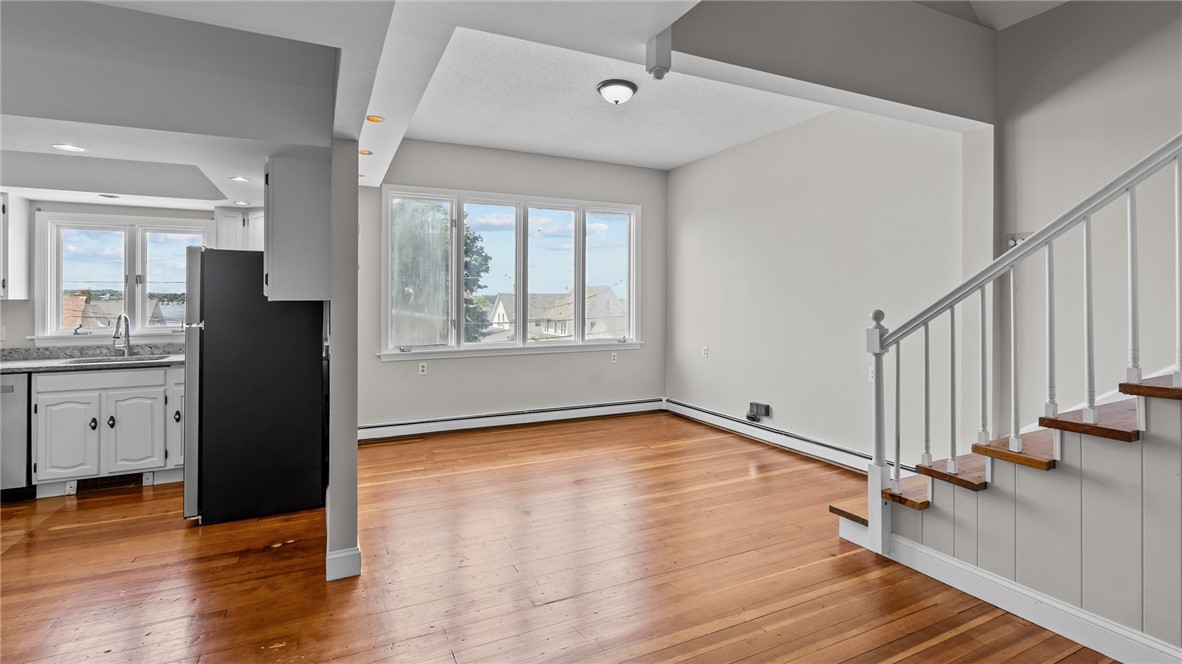 54 Hillside Avenue