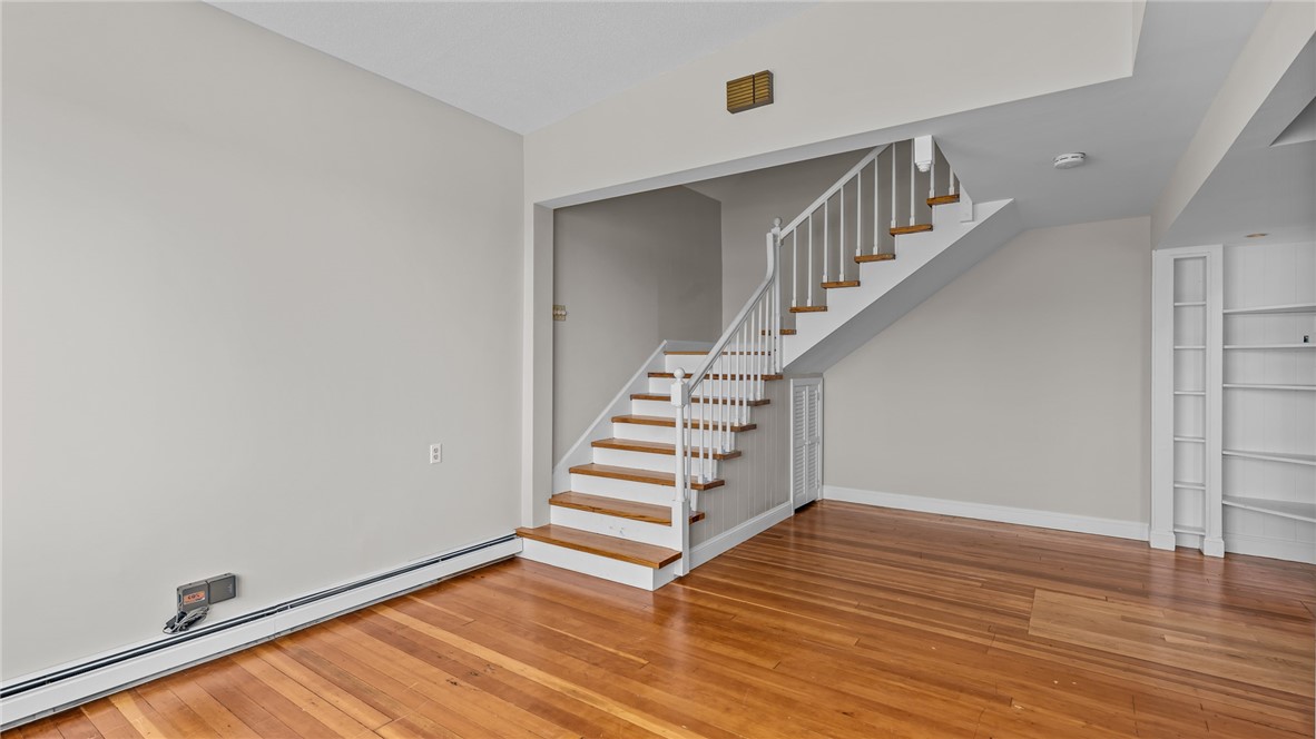 54 Hillside Avenue