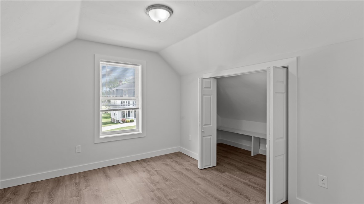 2958 East Main Road