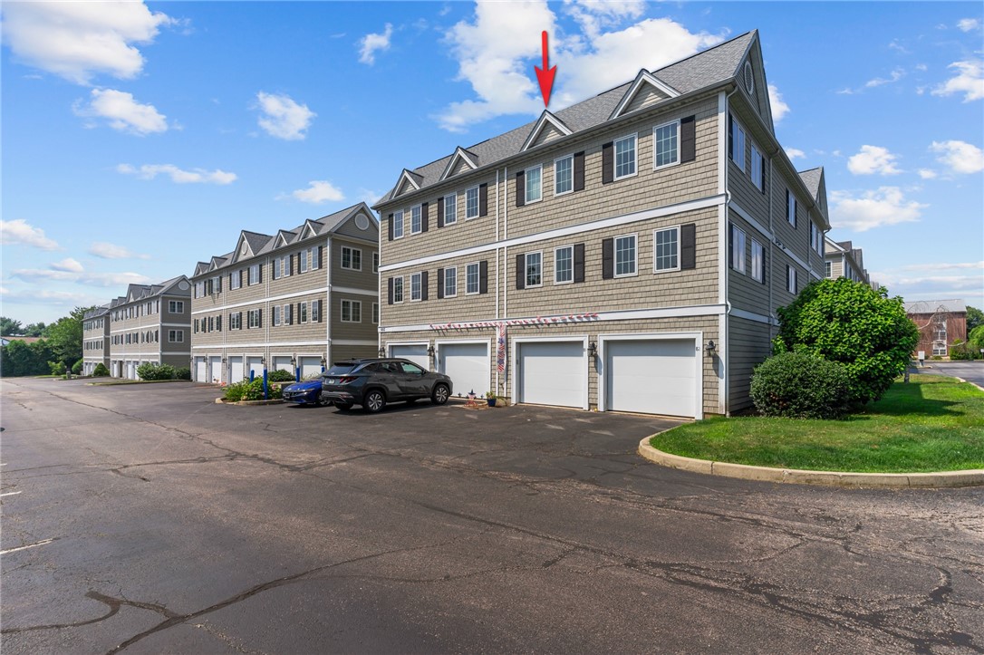 683 Metacom Avenue 81