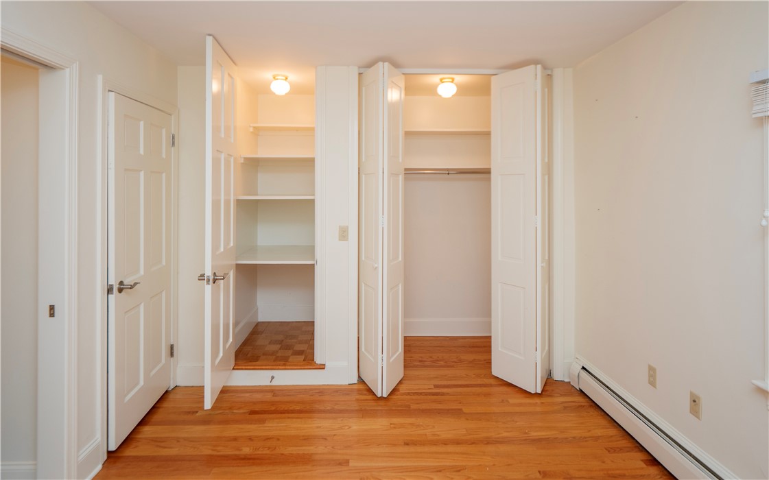 20 Indian Avenue 12