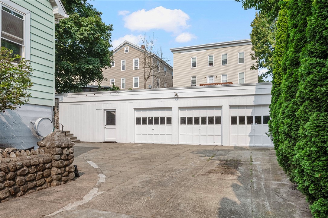 65 Progresso Avenue