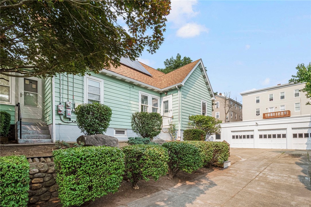 65 Progresso Avenue