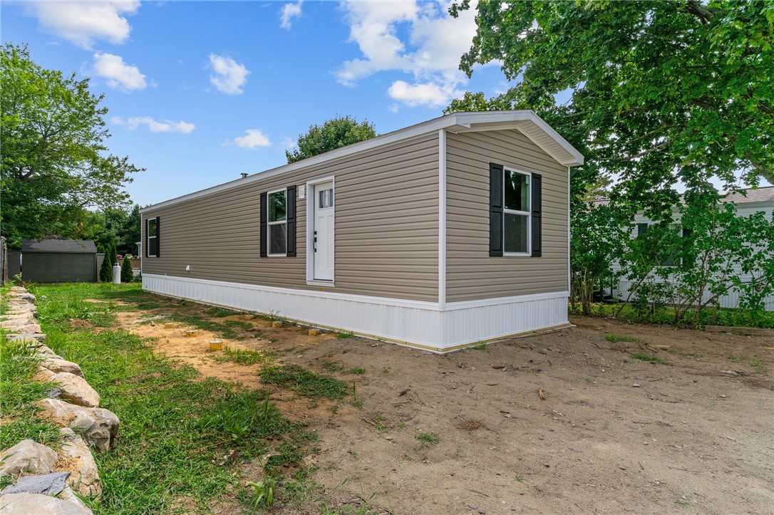 190 Cooper Lane