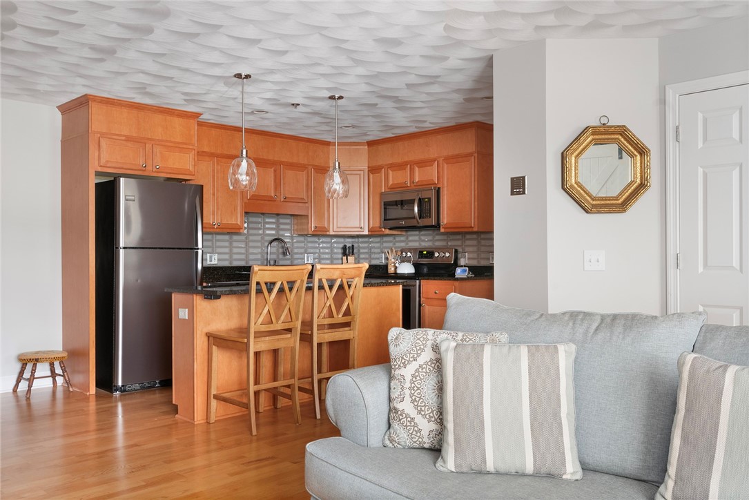 15 Saw Mill Drive 305