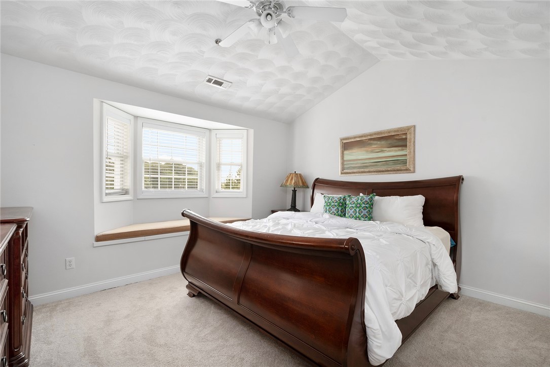 15 Saw Mill Drive 305