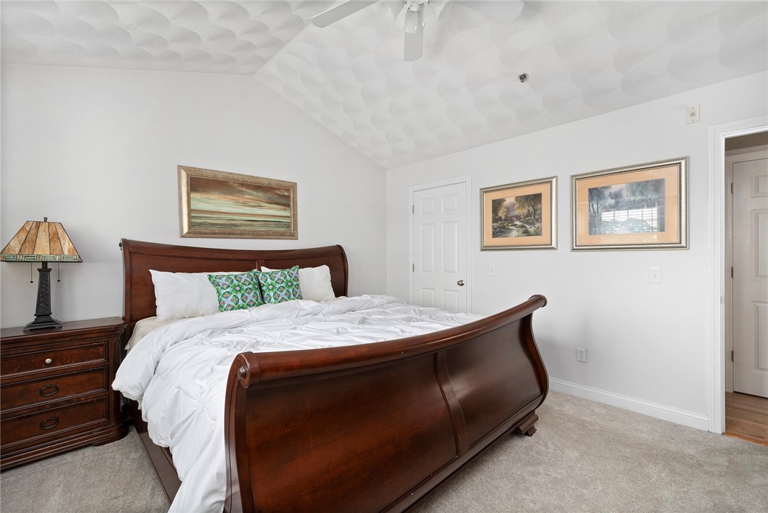 15 Saw Mill Drive 305
