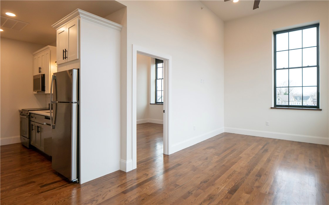 15 Cranston Avenue 27