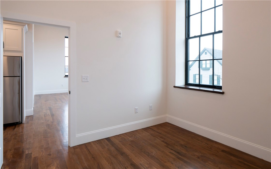 15 Cranston Avenue 27