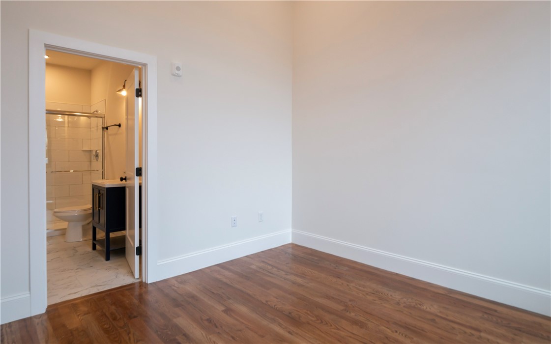 15 Cranston Avenue 26
