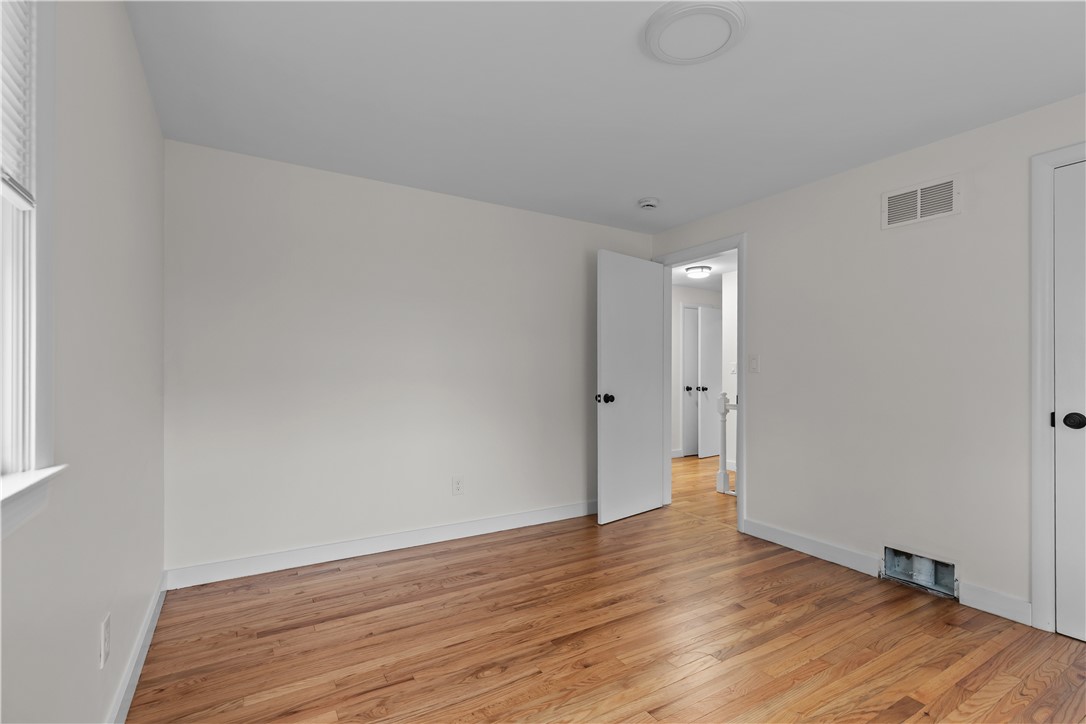 7 Beach Avenue