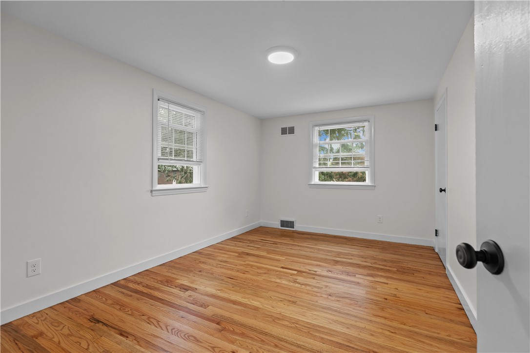 7 Beach Avenue