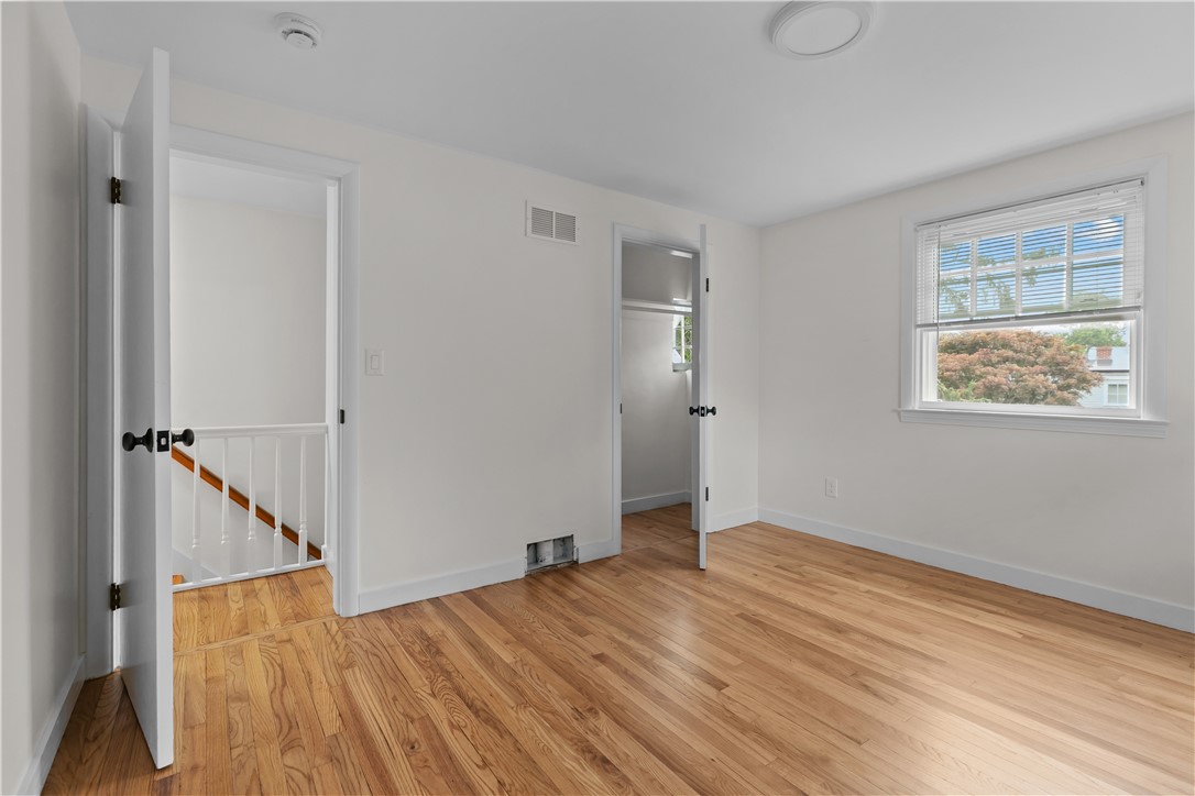 7 Beach Avenue