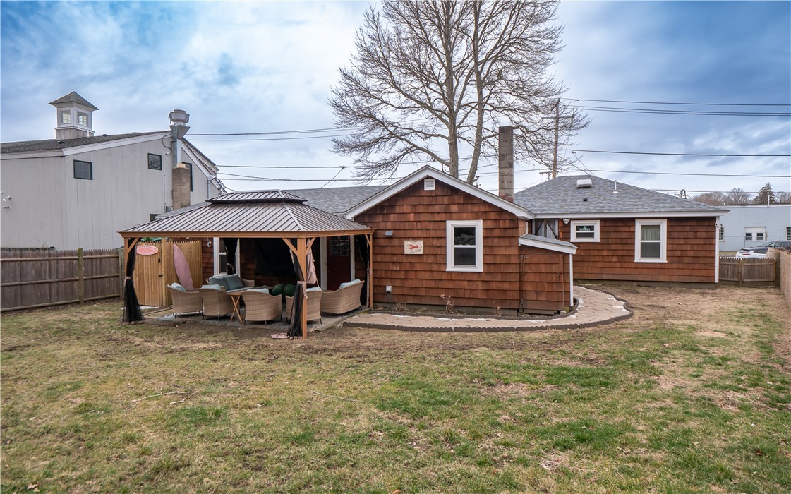 2156 Main Road