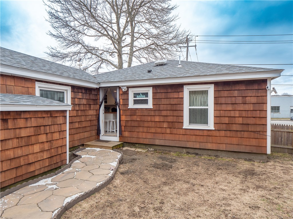 2156 Main Road