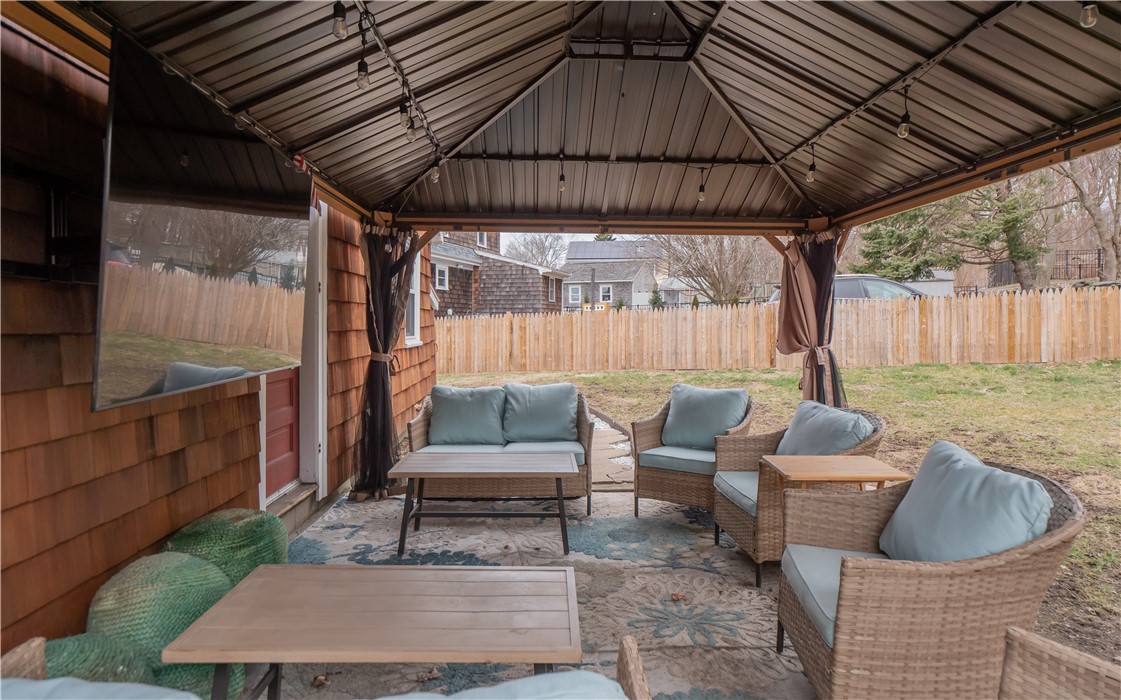 2156 Main Road