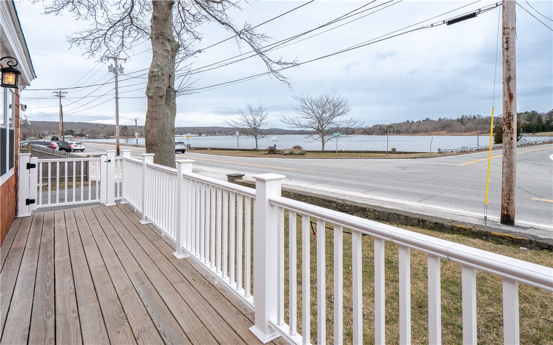 2156 Main Road