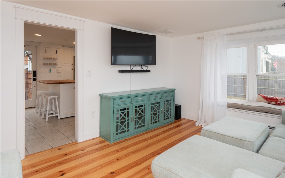 2156 Main Road