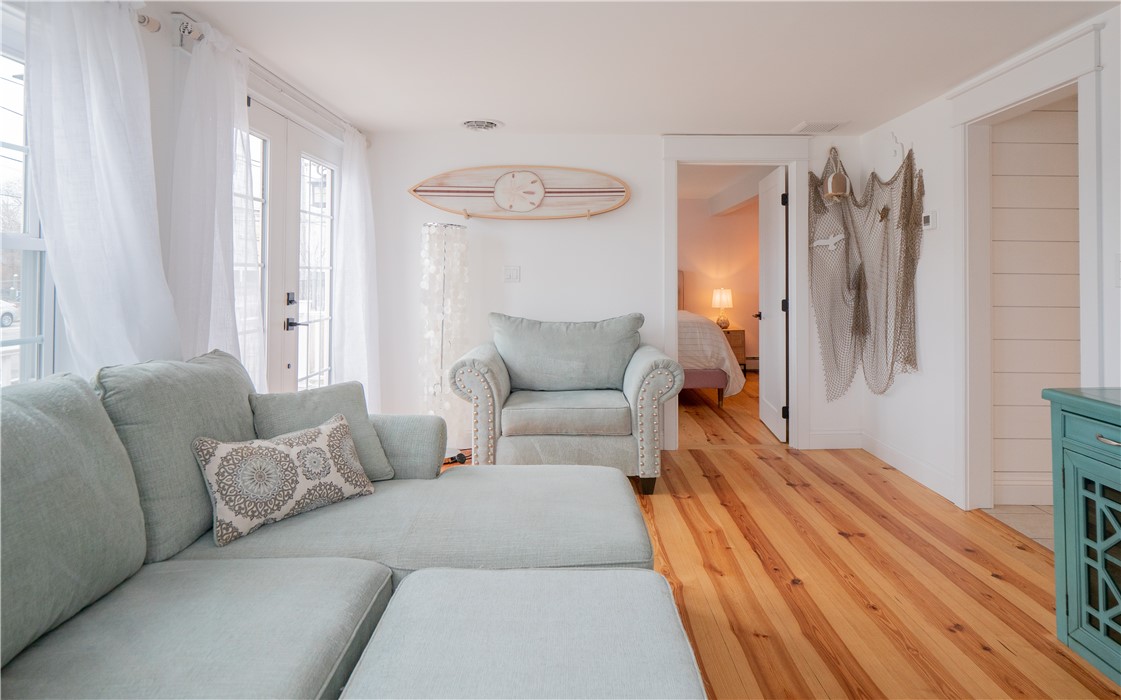 2156 Main Road