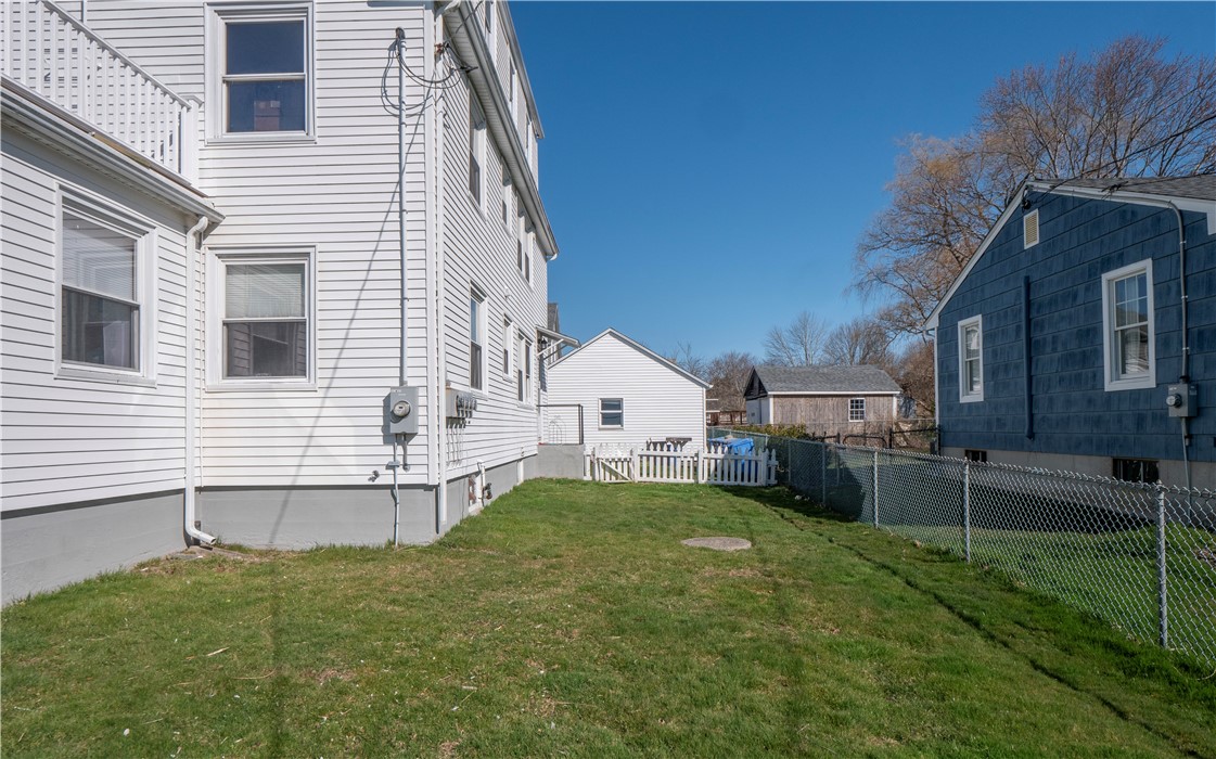 147 Center Avenue 1