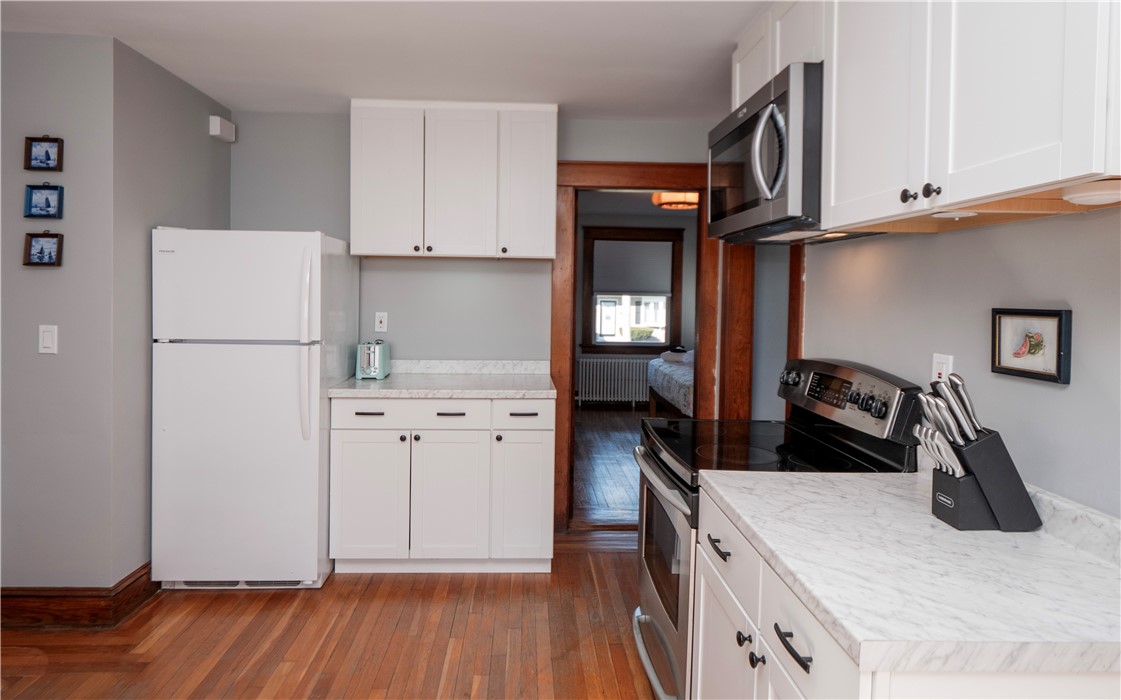 147 Center Avenue 1