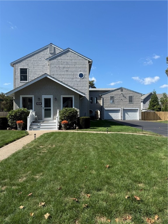104 Howland Avenue 2