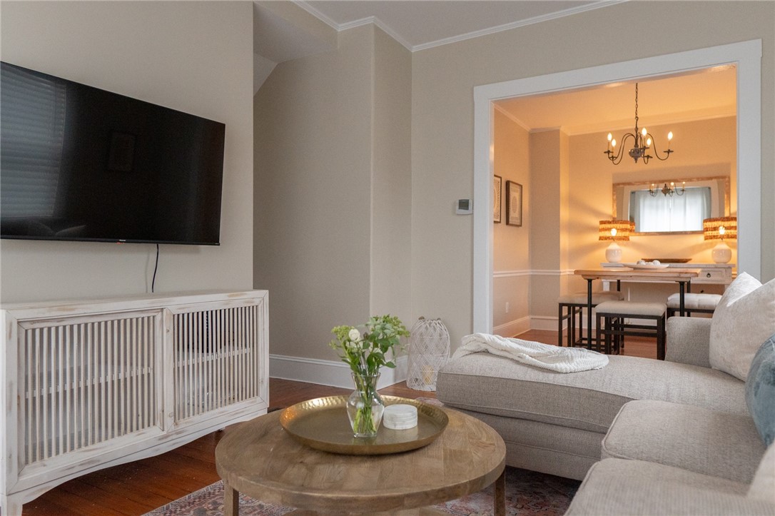 17 Mcallister Street