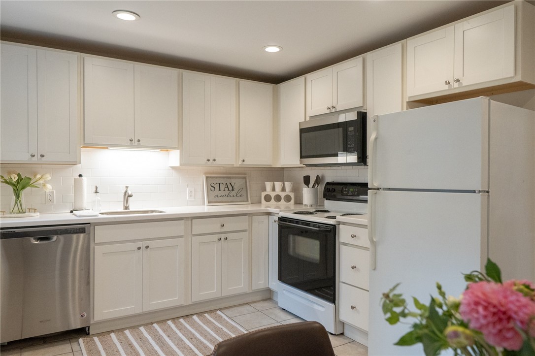 17 Mcallister Street