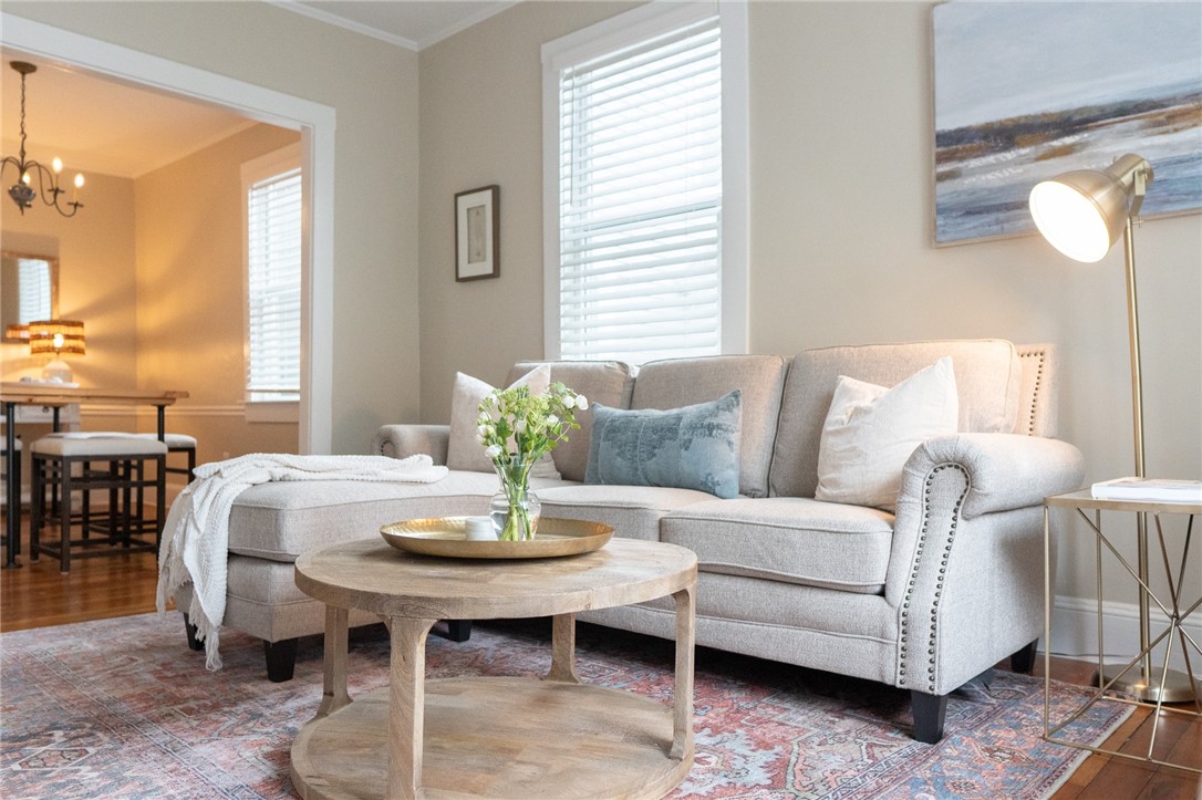 17 Mcallister Street