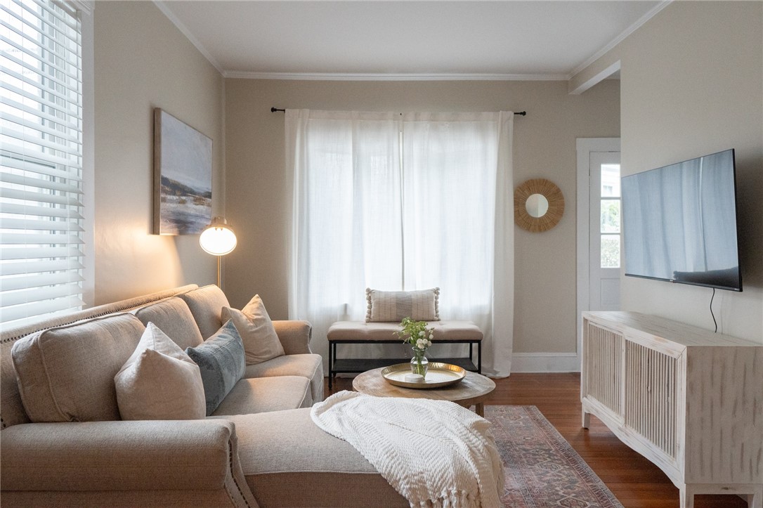 17 Mcallister Street