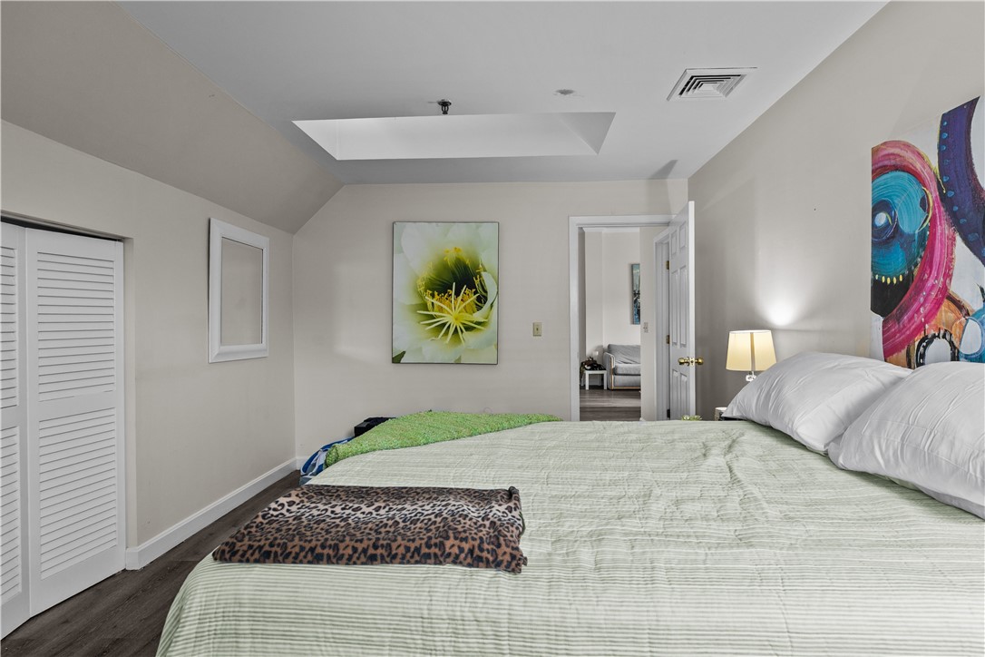 580 Thames Street A1