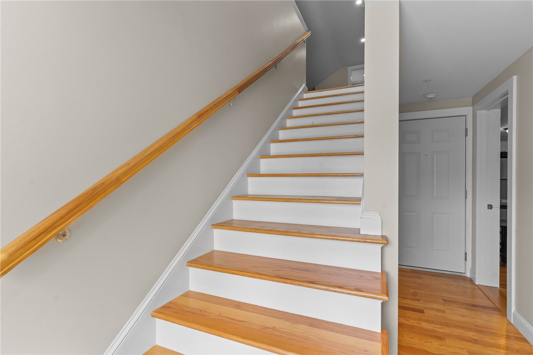 16 Brinley Street 8