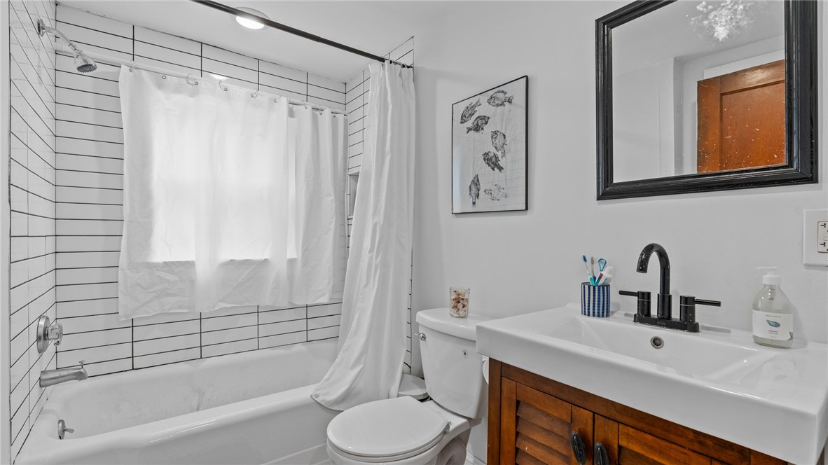 56 Ruggles Avenue 2
