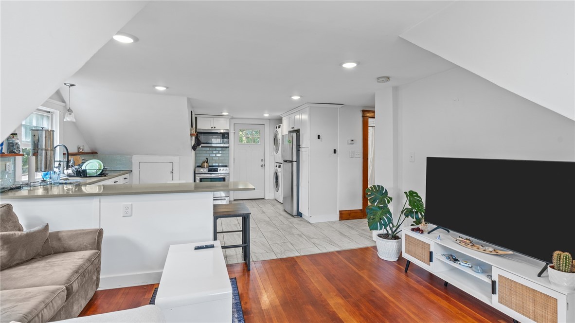 56 Ruggles Avenue 2