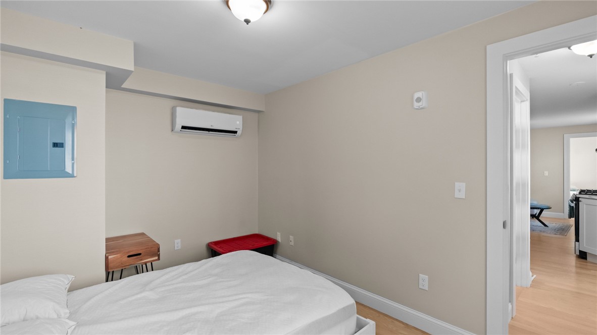 16 Brinley Street 5