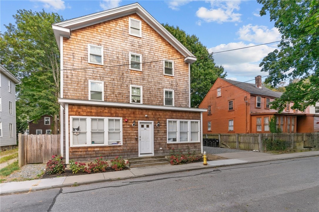 16 Brinley Street 5