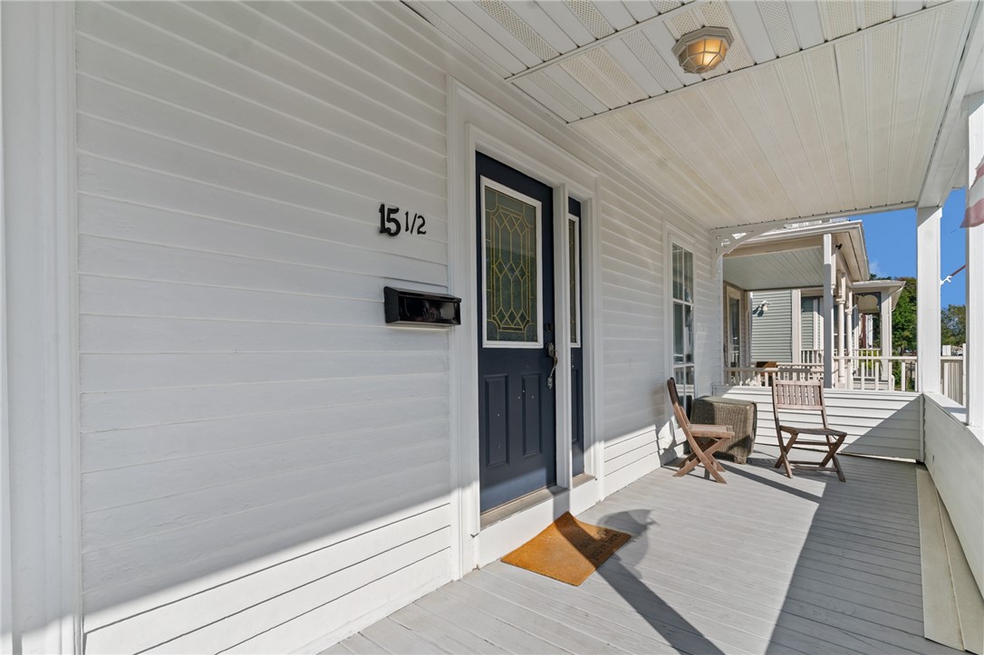 15 Bayview Avenue