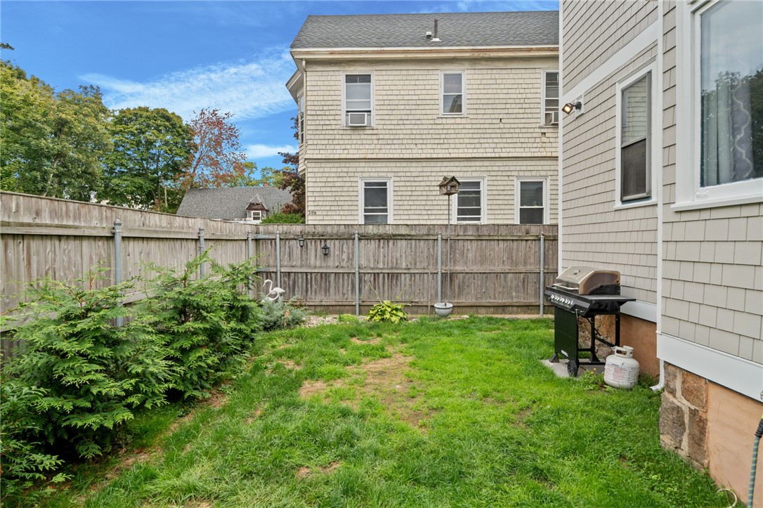 28 Rhode Island Avenue