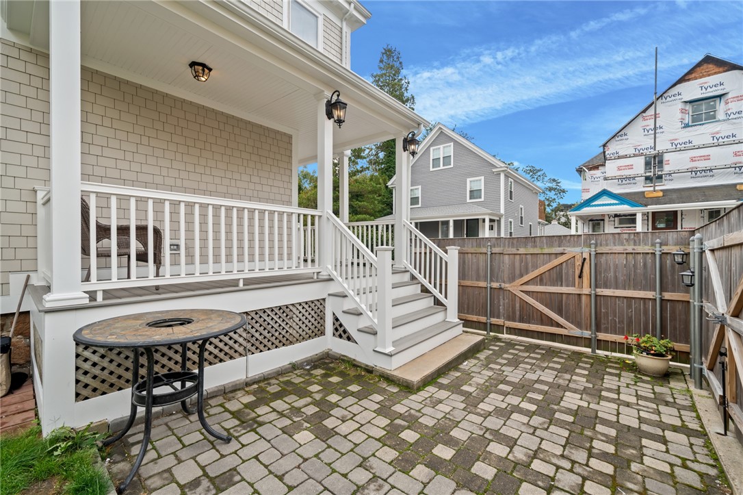 28 Rhode Island Avenue