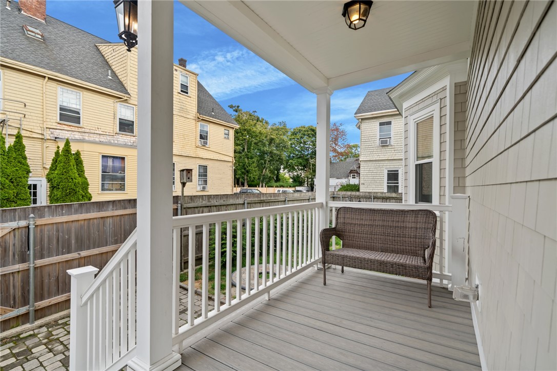28 Rhode Island Avenue