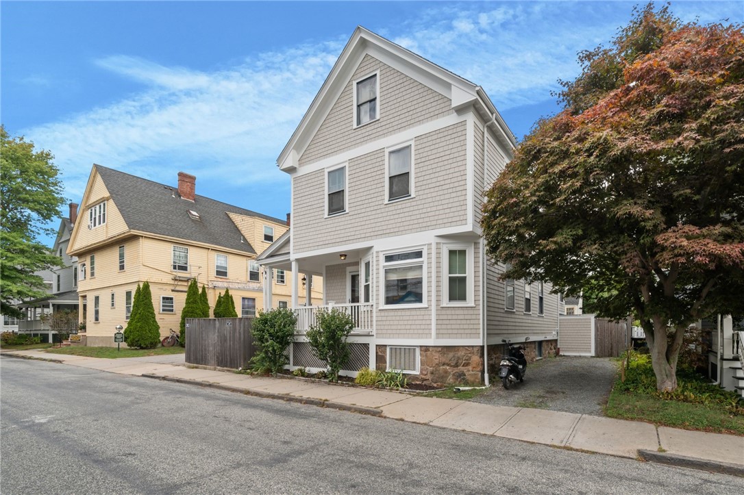 28 Rhode Island Avenue
