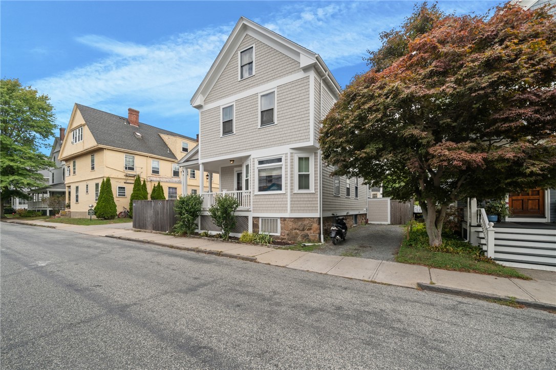 28 Rhode Island Avenue