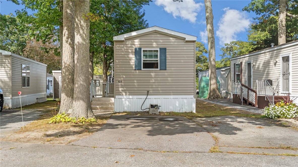 529 Forest Park