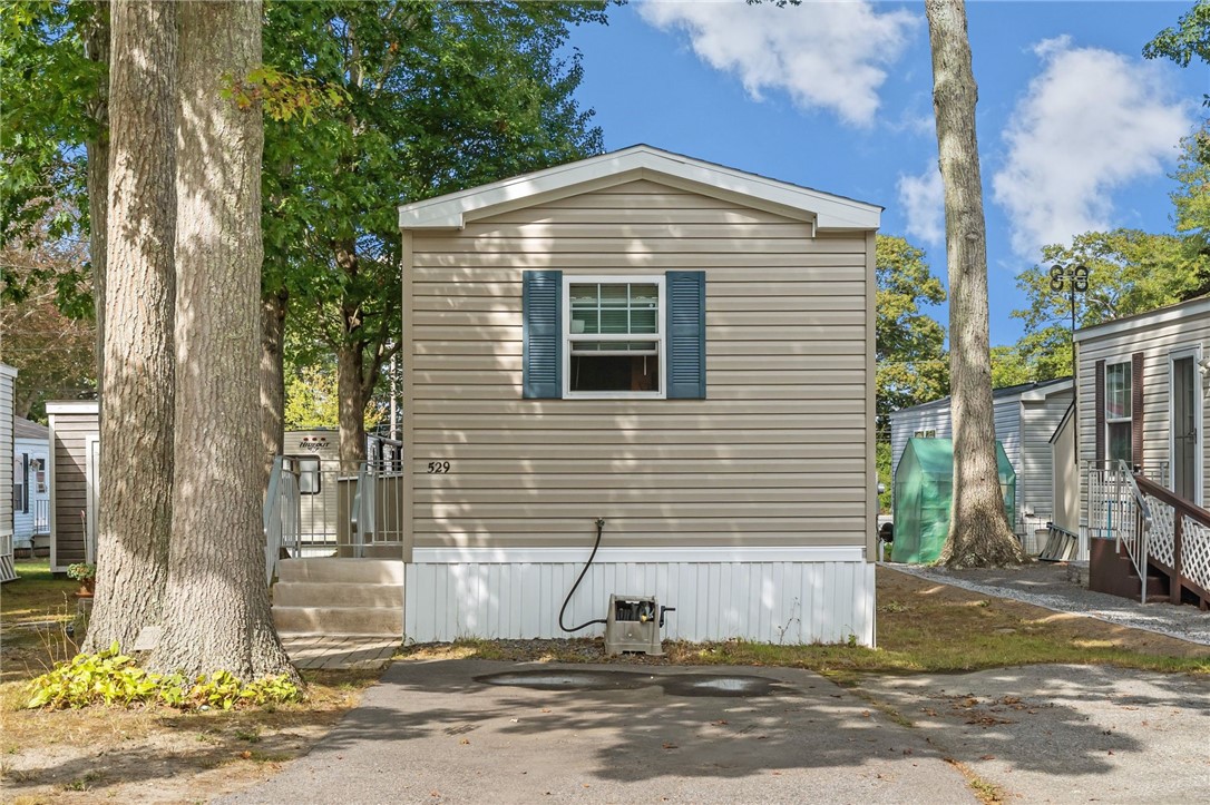 529 Forest Park