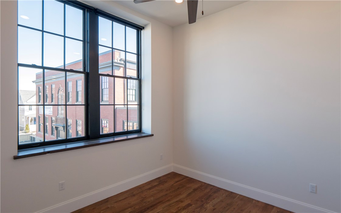 15 Cranston Avenue 11