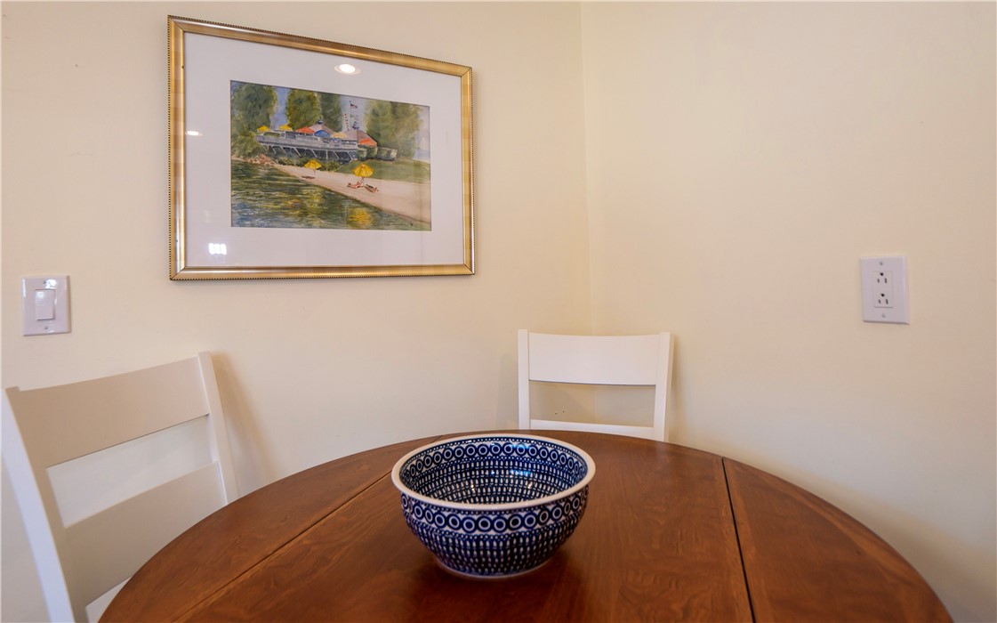 70 Carroll Avenue 1201