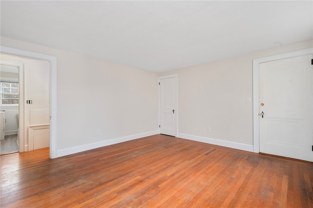 118 Ruggles Avenue 202