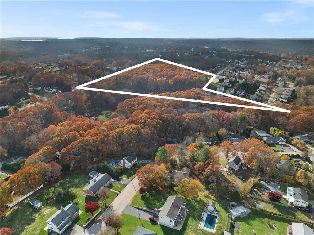 0 Off Iroquois Avenue