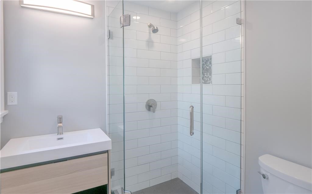 118 Ruggles Avenue 101